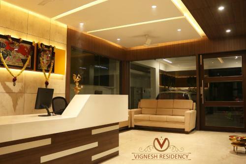 Hotel Vignesh Residency