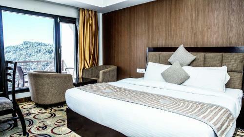 Hotel Patnitop Heights