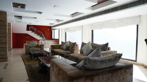 Hotel Patnitop Heights