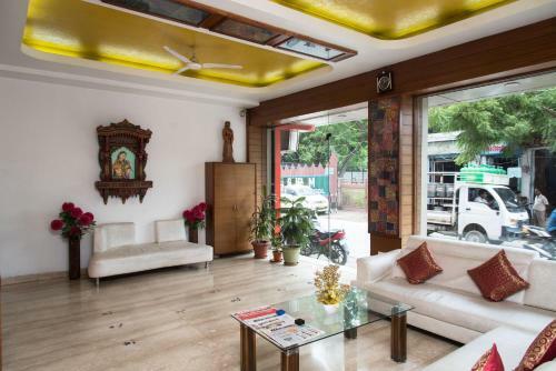 Hotel Gorbandh