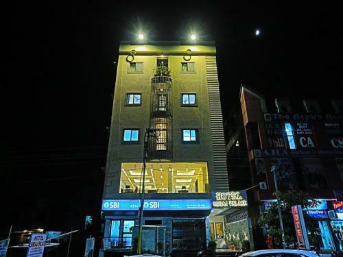Hotel Suraj Palace