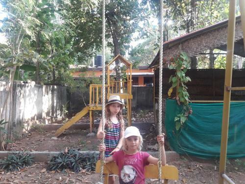 Archana Beach Homestay Varkala