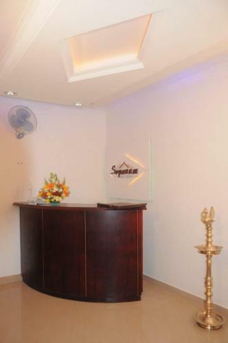 Hotel Sopanam Beach Resort Varkala