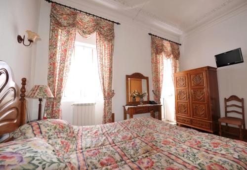 Hotel Aviz