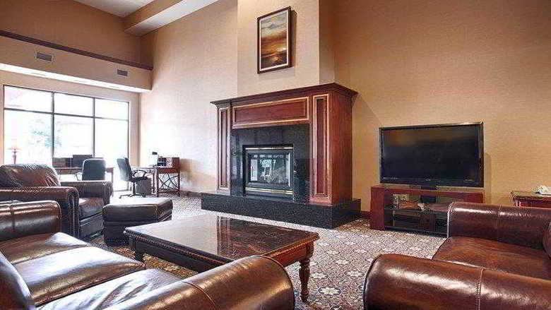 Best Western Plus Trail Lodge Hotel & Suites