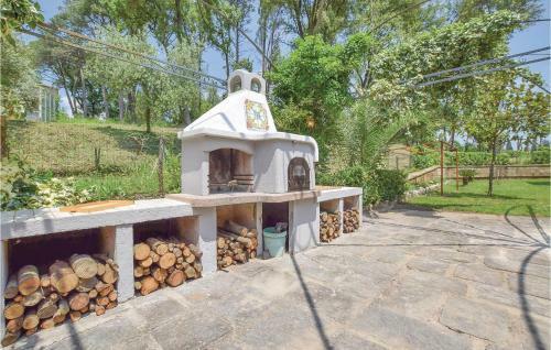 Four-bedroom Holiday Home In Alvignano Ce