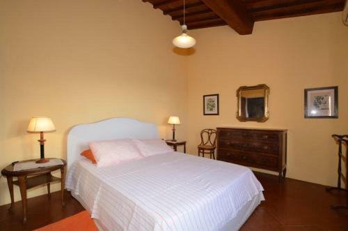 Cervognano Montenero Villa Sleeps 14 Pool Wifi
