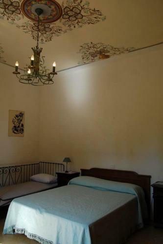 Strada Statale Flaminia Villa Sleeps 17 Pool Wifi