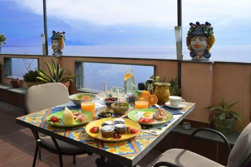 Bed & Breakfast Mar Dei Poeti - Luxury Suites