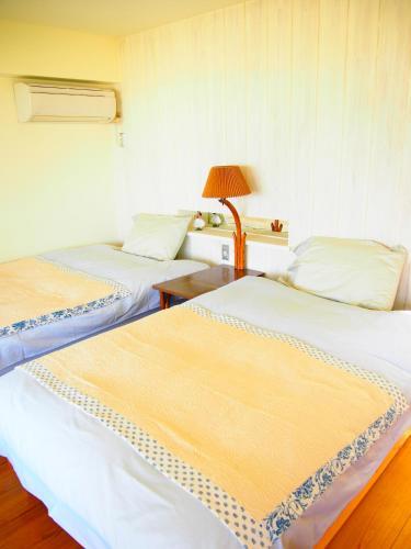 Hostal Keiki Beachhouse & Cafe