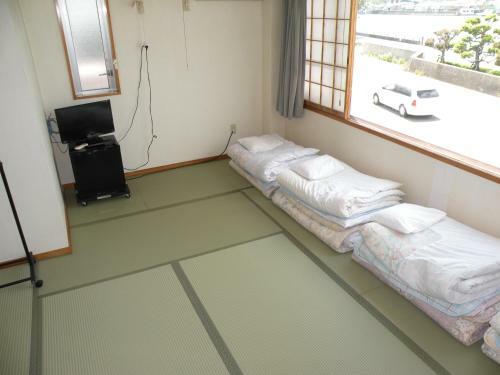 Business Hotel Minshuku Minato
