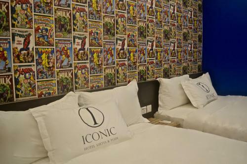 Iconic Suites & Pods Hotel