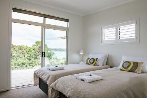 Te Whau Bach Apartments