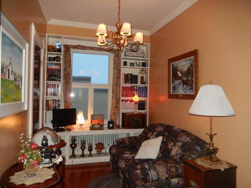 Bed & Breakfast G�te Et Caf� de La Tour