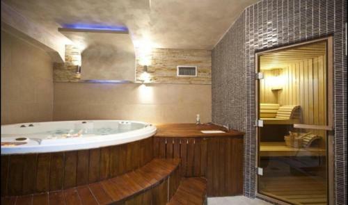 Apartment 111 At Apart Hotel & Spa