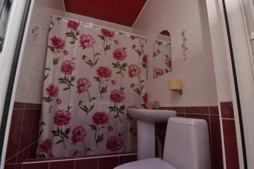 Posada Guest House Try Zvezdy