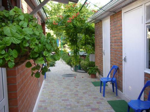 Hostal Guest House Y Tatiani