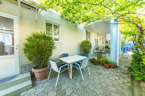 Hostal Guest House Kapitan S
