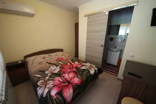 Hostal Guest House Uyutniy Dvorik