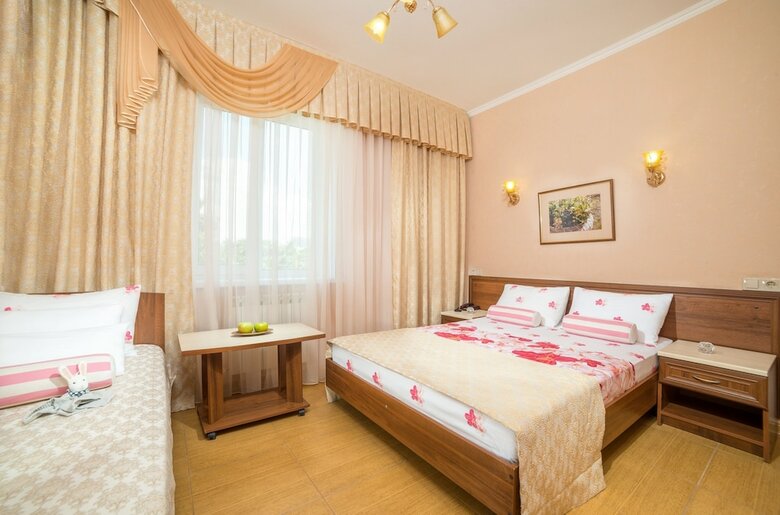 Hotel Milotel M+