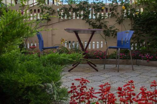 Hostal Guest House Elena