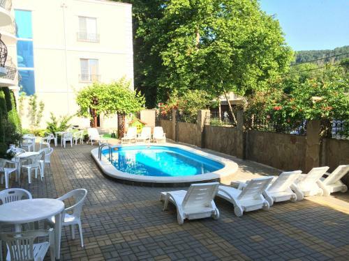 Hostal Zolotoy Kashtan Guest House