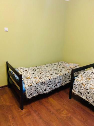 Hostal Raduga Guest House