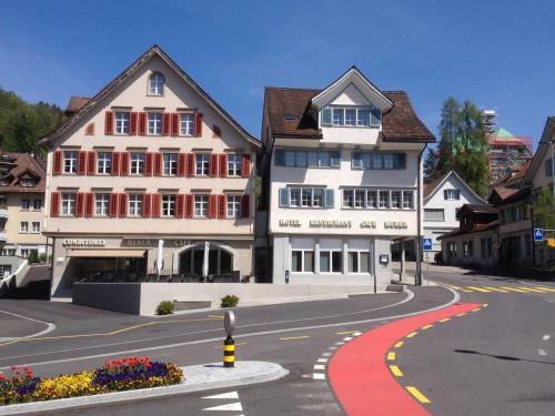 Caf�-conditorei Hotel Huber