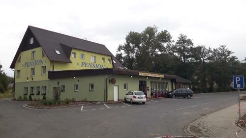Hostal Motorest-pension U Hrach?,s.r.o.