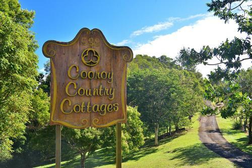 Lodge Cooroy Country Cottages