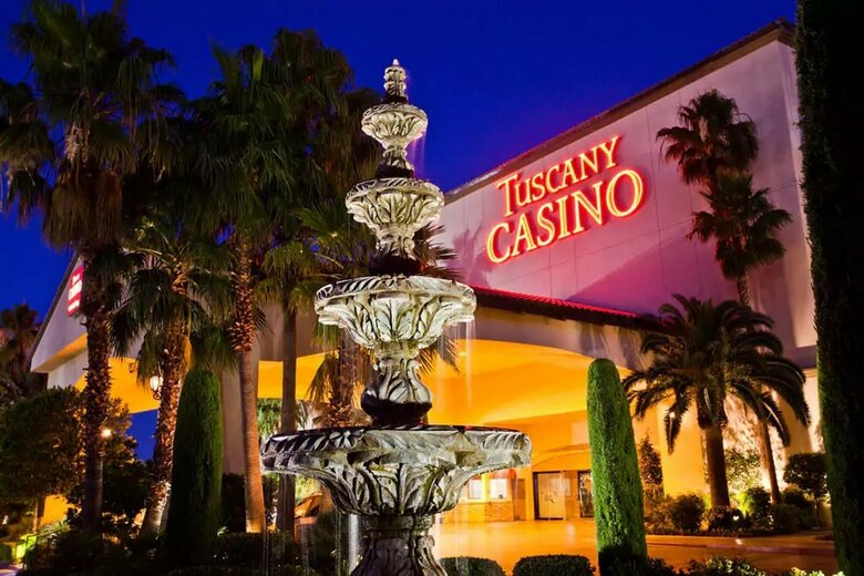 Hotel Tuscany Suites & Casino