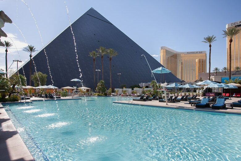 Luxor Hotel And Casino