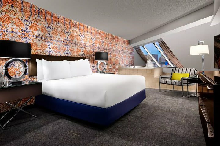 Luxor Hotel And Casino