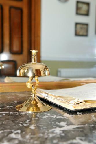 Hostal Balmoral Guest House