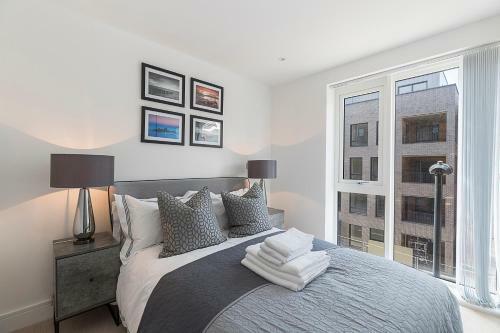 Colindale 3 Bed Luxury Apartment