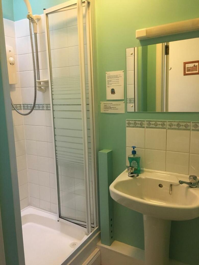 Hostal Airdenair Guest House