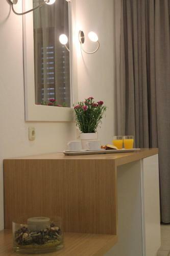 Zeus Hotel