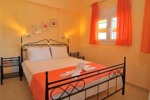 Nestor Apartments