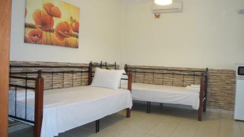 Nestor Apartments