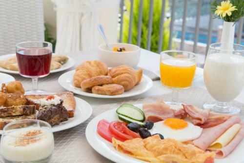 Enavlion Hotel