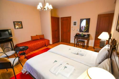 Hotel Karyatis Resort
