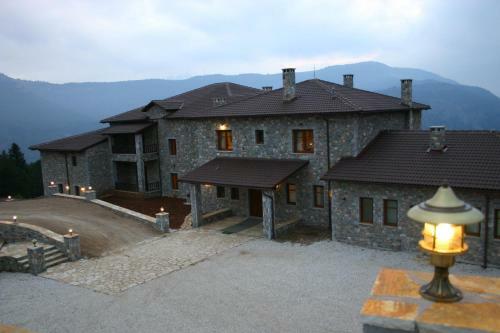 Hotel Karyatis Resort