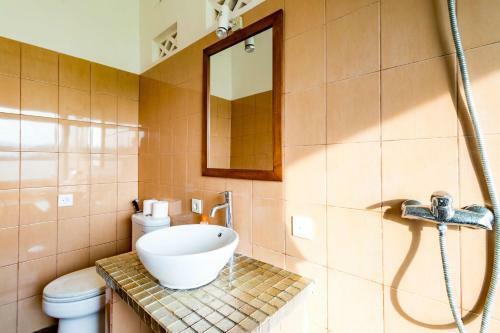 Hostal Medewi Surf Villa