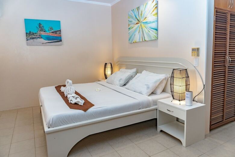 Hotel Quo Vadis Dive Resort