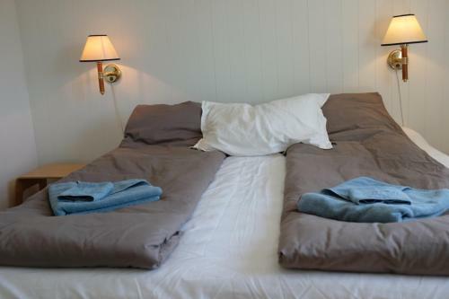 Spacious And Modern Apartment. �rland