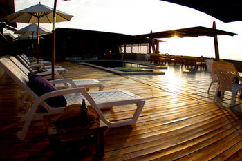 Hostal Hotel Caba�as La Travesia