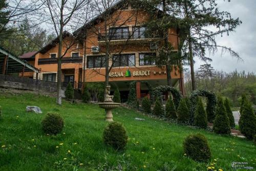 Hotel Pensiunea Turistica Cabana Bradet