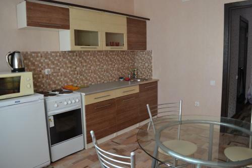 Apartment On Pirogova And Raduzhnaya