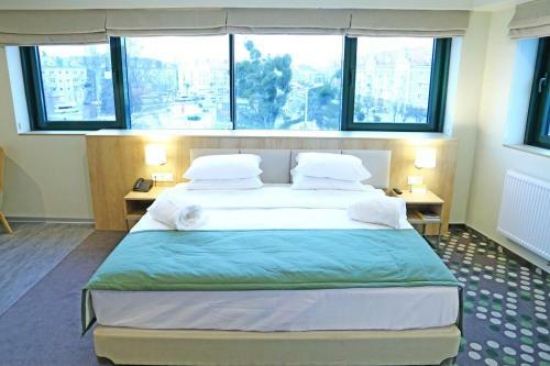 Europa Hotel And Apartment