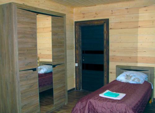 Hostal Medvezhiy Ugol Guest House